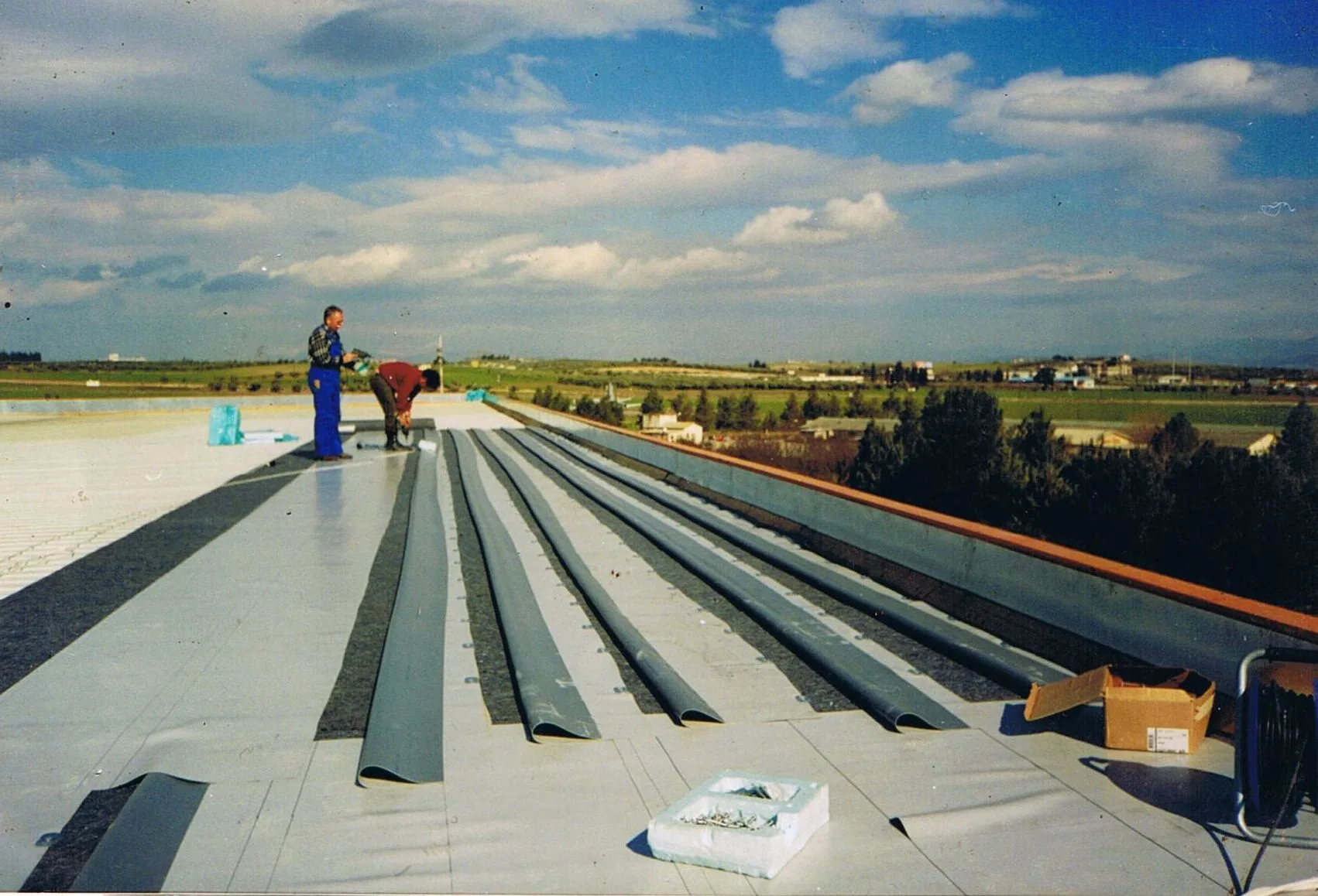 Στεγανοποίηση με μεμβράνη PVC/TPO από την Εργομόνωση